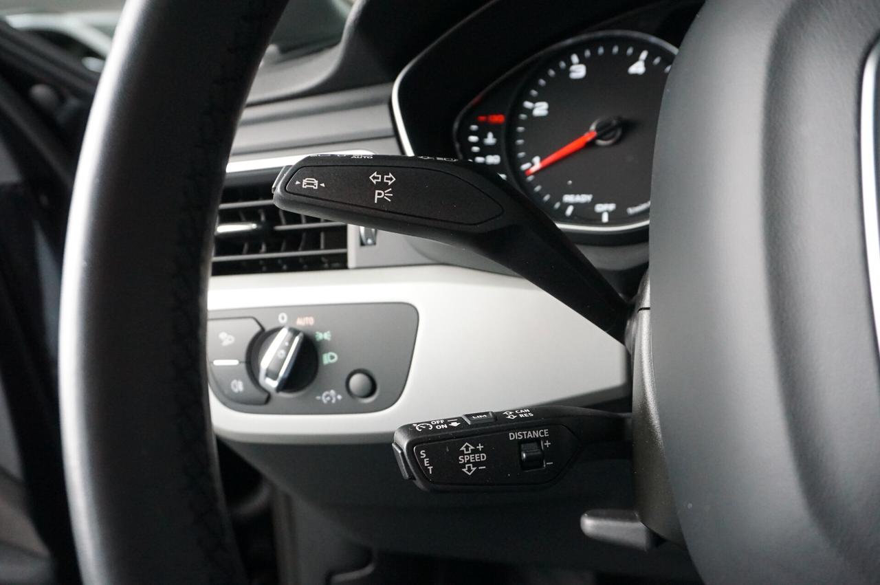 Audi A4 Avant 30 TDI/136 CV S tronic Business Advanced