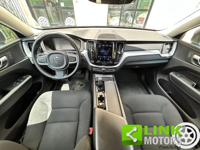 VOLVO XC60 Momentum pro MILD HYBRID B4