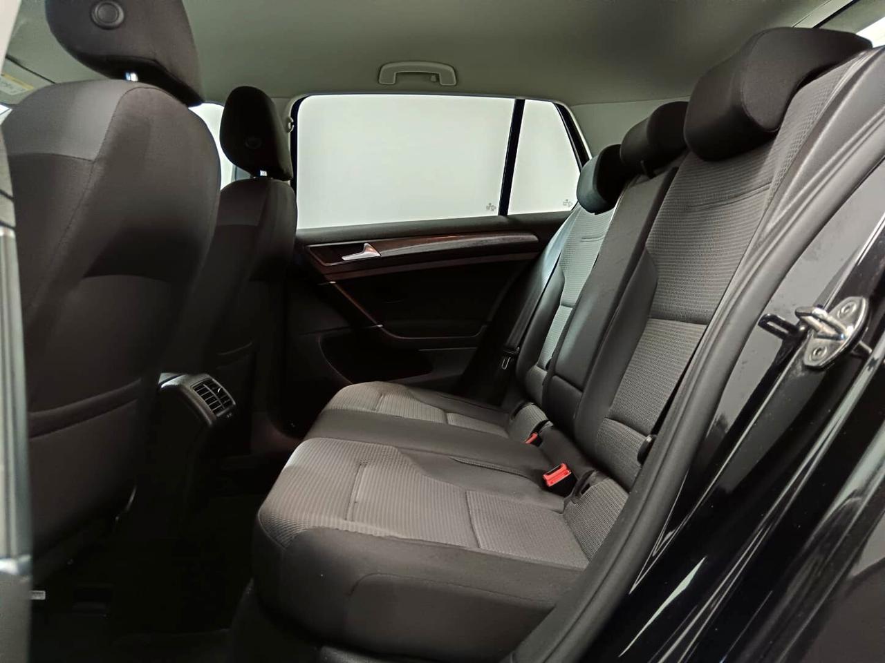 Volkswagen Golf 1.6 TDI