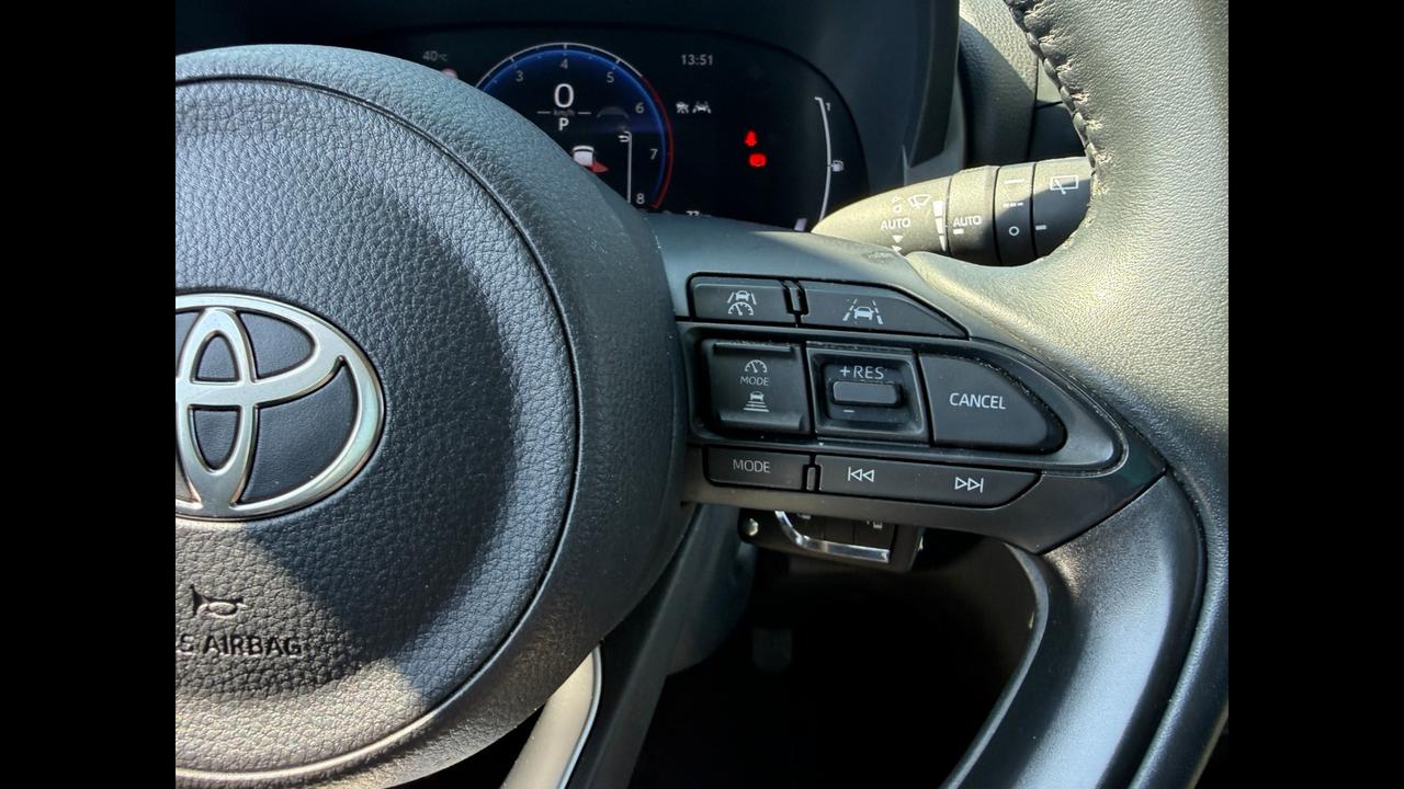 TOYOTA Yaris Cross 2021 - Yaris Cross 1.5h Active fwd 116cv e-cvt