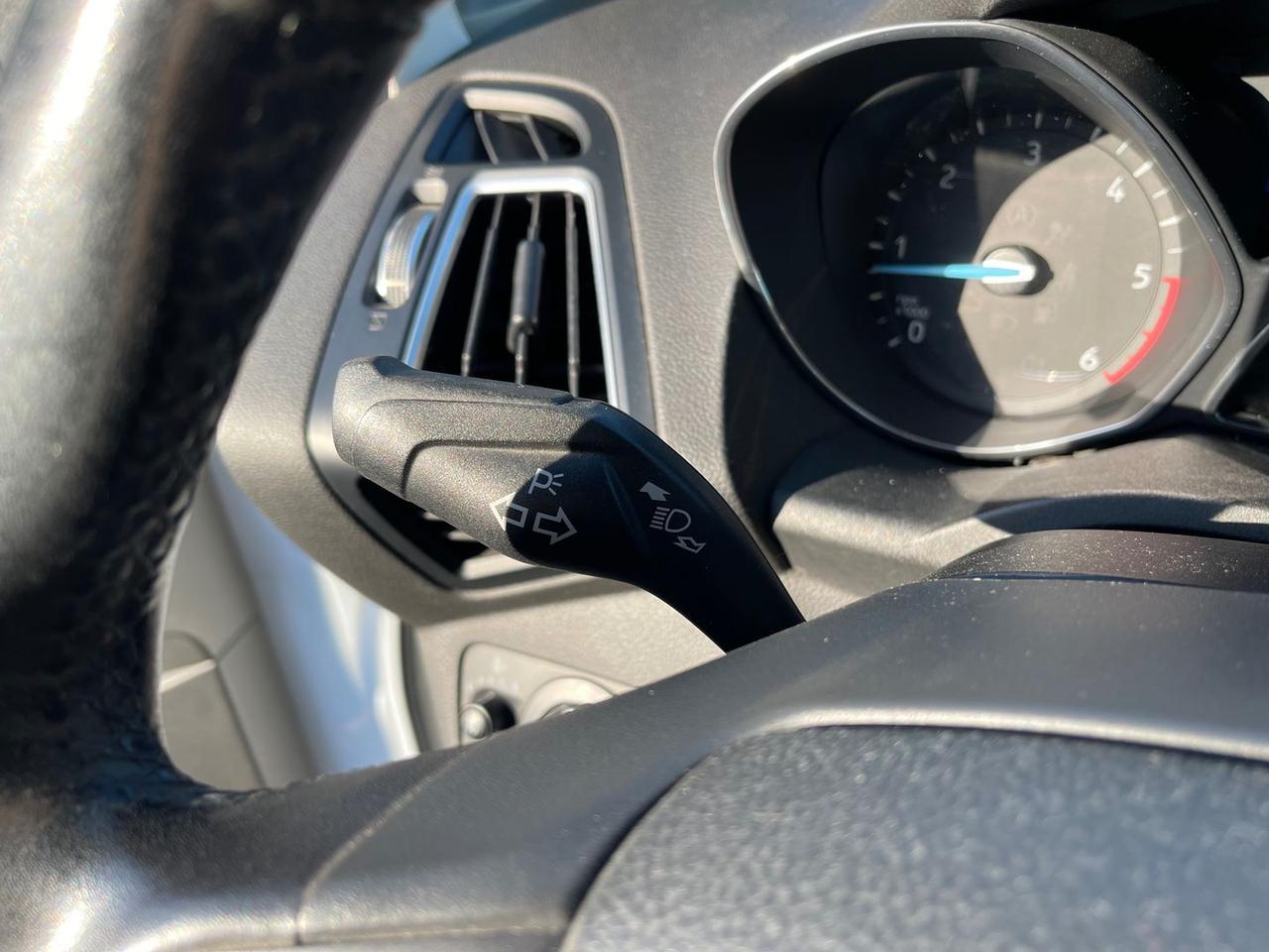 Ford C-Max 1.5 TDCi Titanium #11443