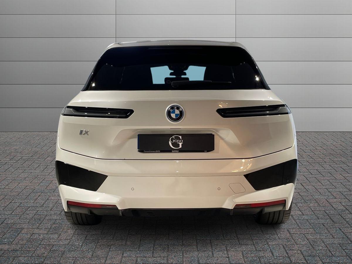 BMW iX i20 2021 - iX xdrive50
