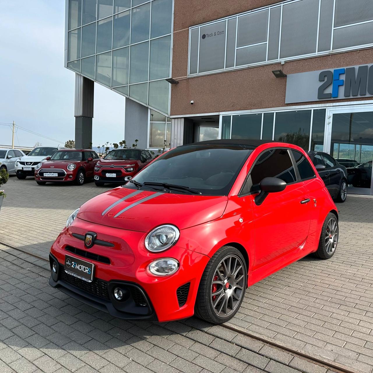 Abarth 595 1.4 Turbo T-Jet 180 CV Competizione