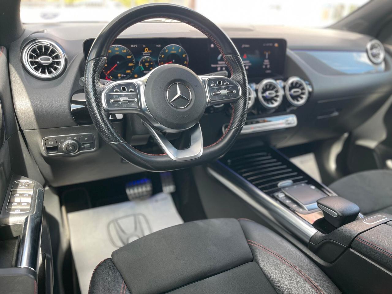 Mercedes-benz GLA 200 Automatic Premium