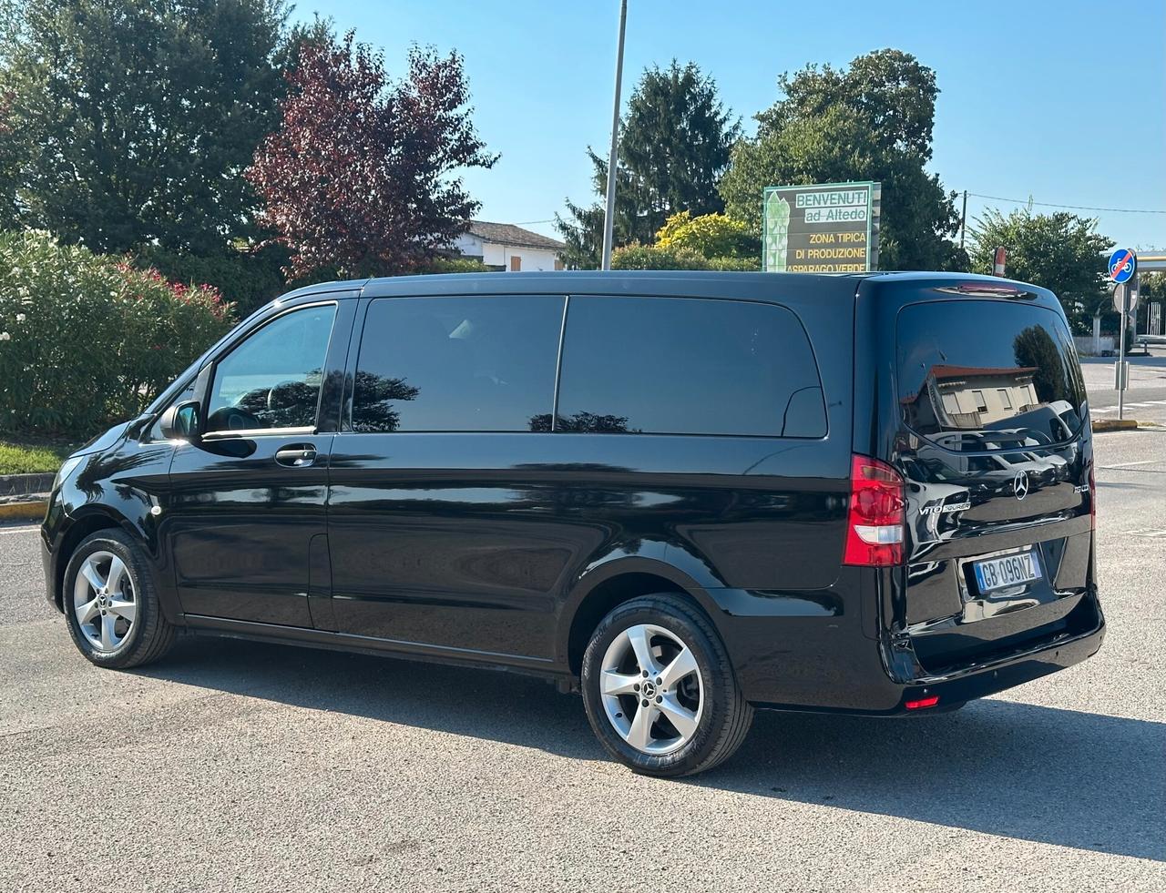 Mercedes-benz Vito 8 POSTI 119 CDI LONG TOURER AUTO 190CV