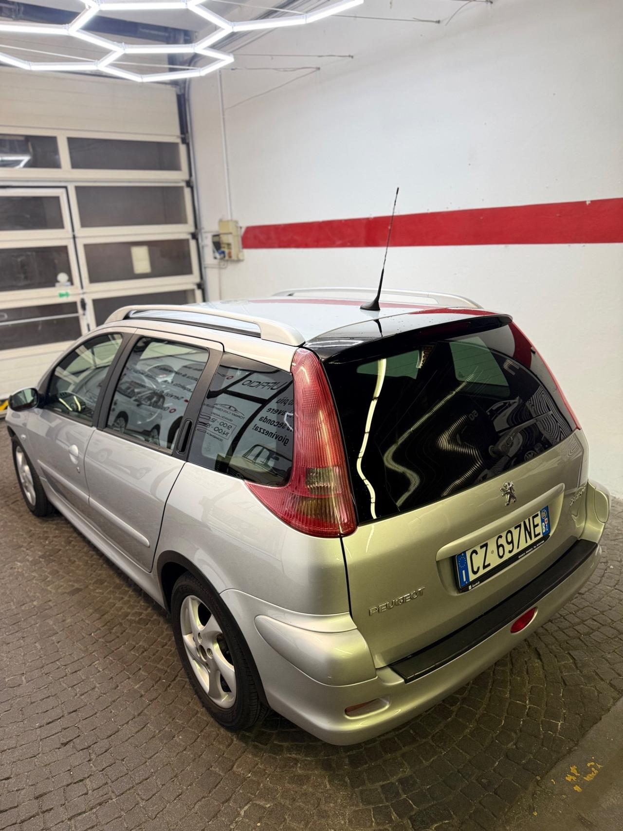 Peugeot 206 1.6 HDi FAP SW XS Line