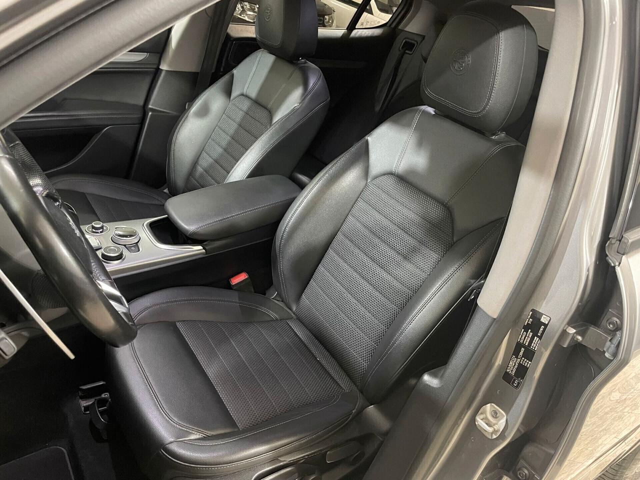 Alfa Romeo Stelvio 2.2 Turbodiesel 190 CV AT8 Q4 Sprint