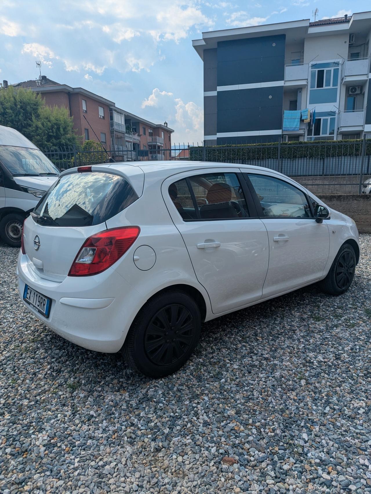 Opel Corsa GPL valido fino al 2035