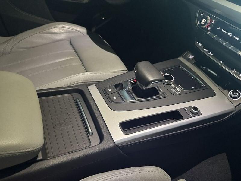 Audi Q5 Q5 40 TDI quattro Business