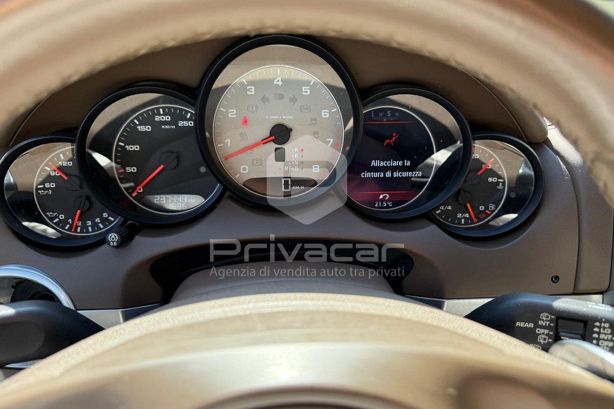PORSCHE Cayenne 4.8 S