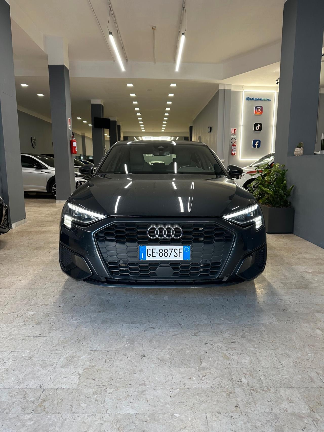 Audi A3 35 TFSI S tronic line edition