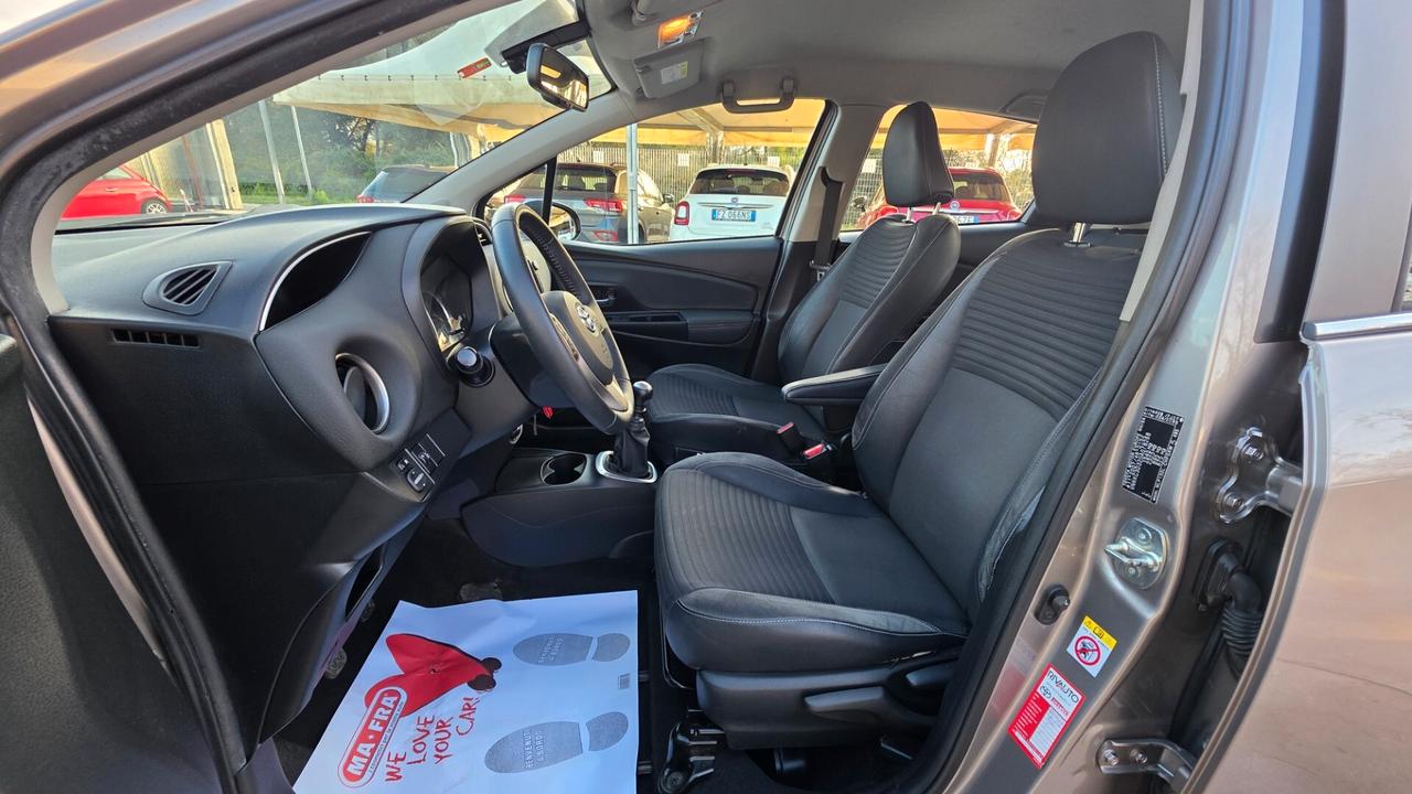 Toyota Yaris D-4D LOUNGE