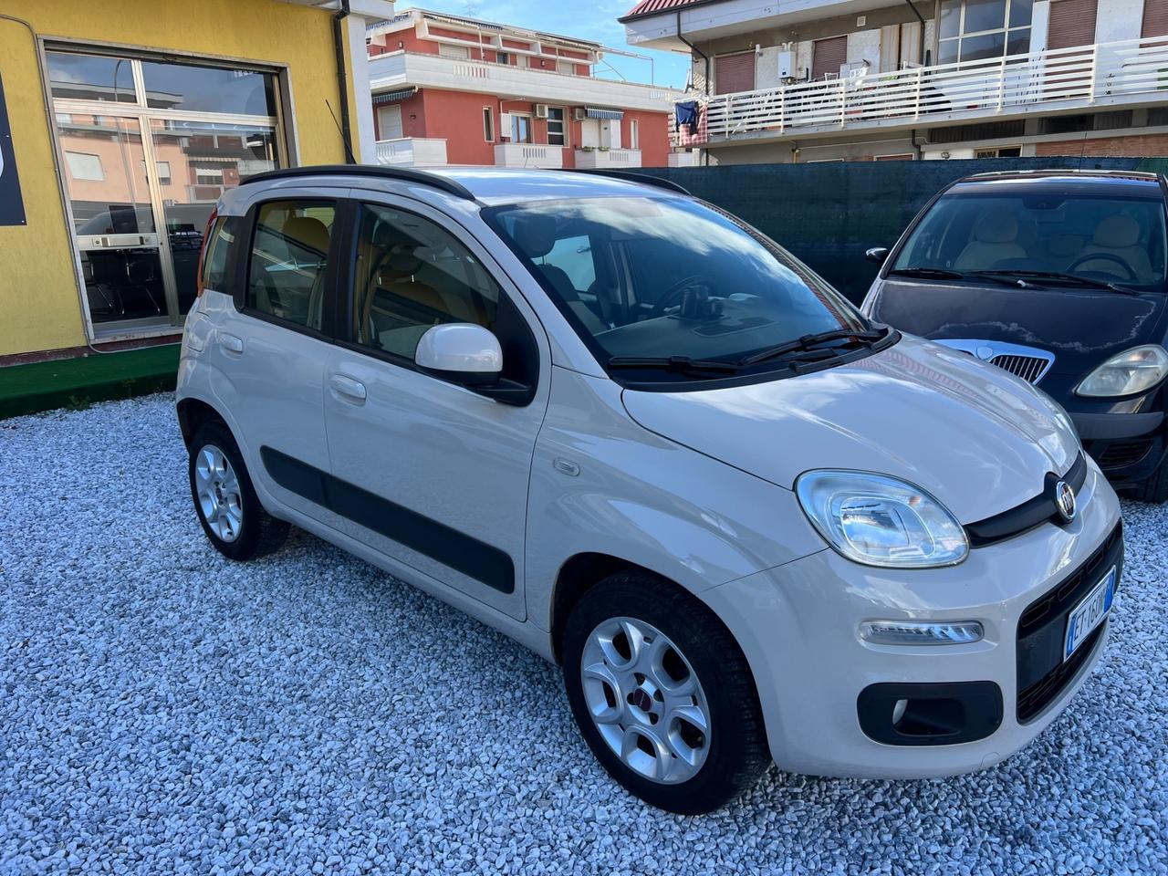 Fiat Panda 0.9 TwinAir Turbo Natural Power Lounge