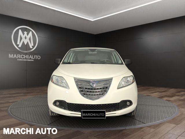 LANCIA Ypsilon 1.2 69 CV 5 porte Silver