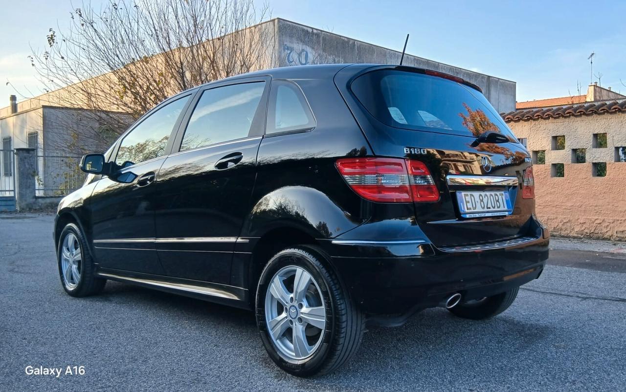 Mercedes-benz B 170 180 NGT BlueEFFICIENCY Executive