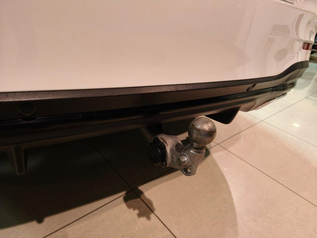 MERCEDES GLC 220 d 4Matic Premium Plus AMG Luci Ambient Gancio