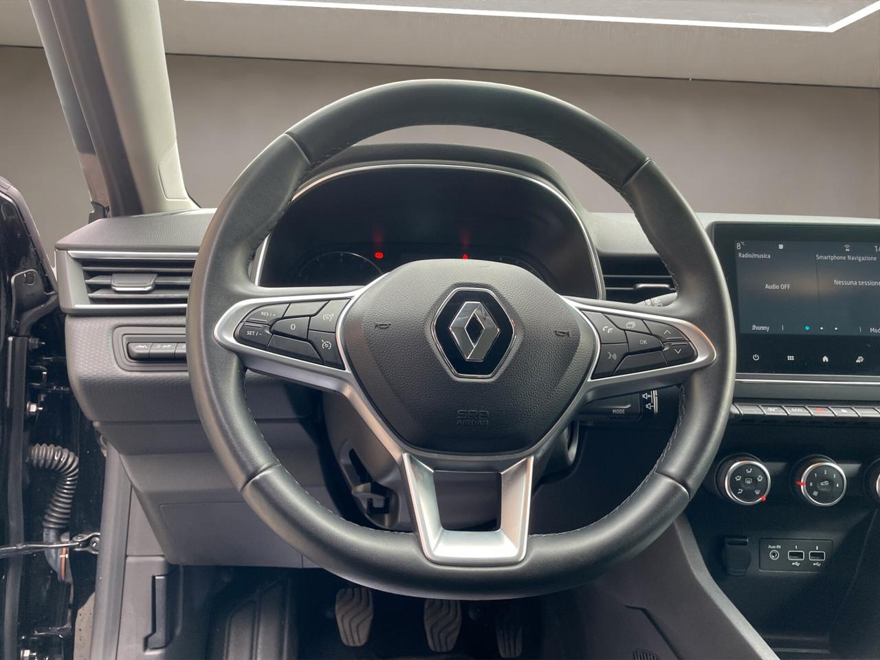 Renault Clio UNICO PROPRIETARIO - NEOPATENTATI