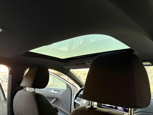 VOLKSWAGEN Taigo 1.0 TSI 110 CV DSG R-Line TETTO APR/PAN