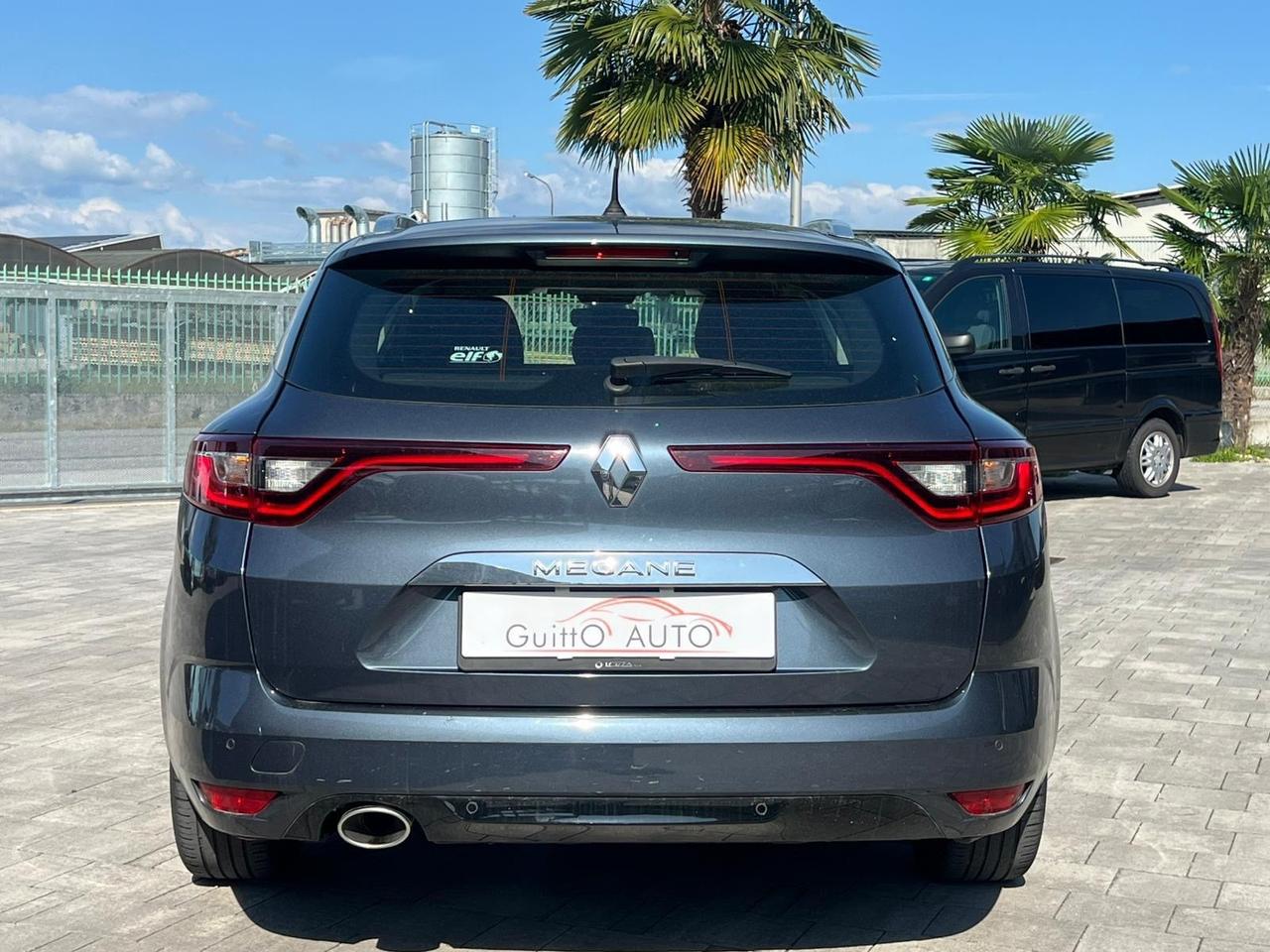 Renault Megane Mégane Sporter Blue dCi 115 CV EDC Business
