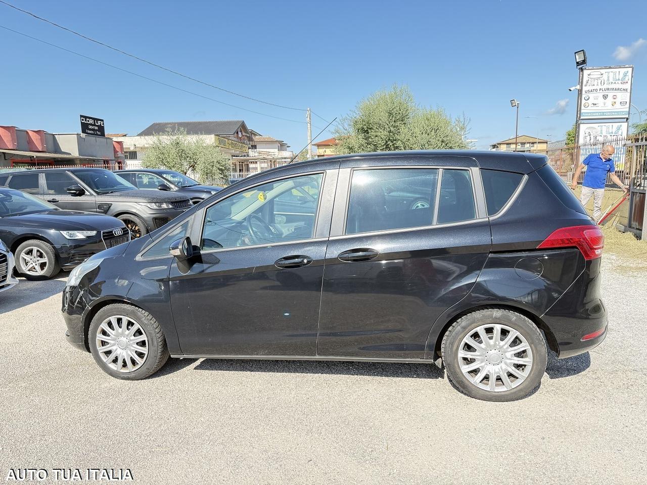 FORD B MAX ADATTA NEOPATENTATI