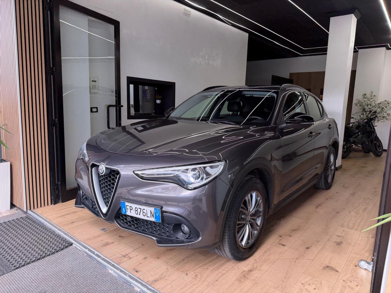 Alfa Romeo Stelvio 2.2 Turbodiesel 210 CV AT8 Q4 Business