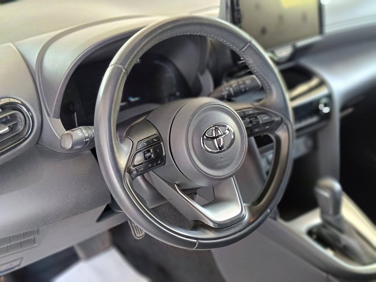 TOYOTA Yaris Cross - MY '22