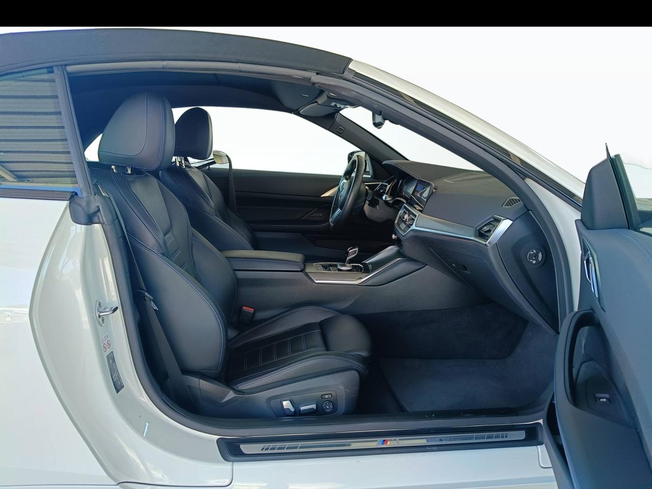 BMW Serie 4 G23 2020 Cabrio - 420d Cabrio mhev 48V Msport auto