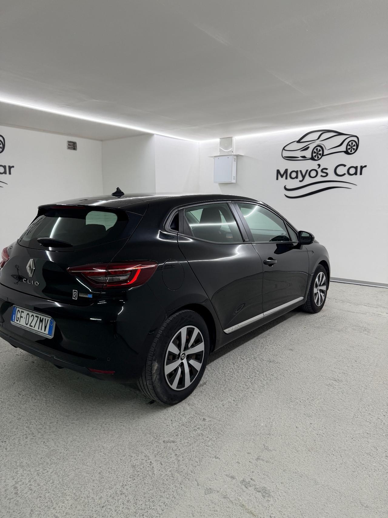 Renault Clio FULL HYBRID (anno 2021)