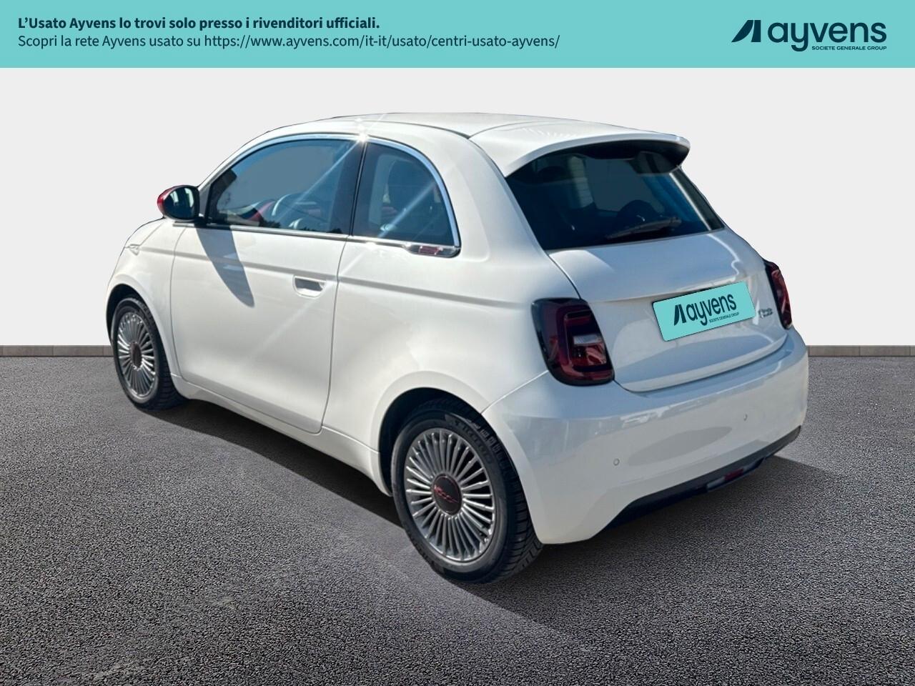 Fiat 500e Red