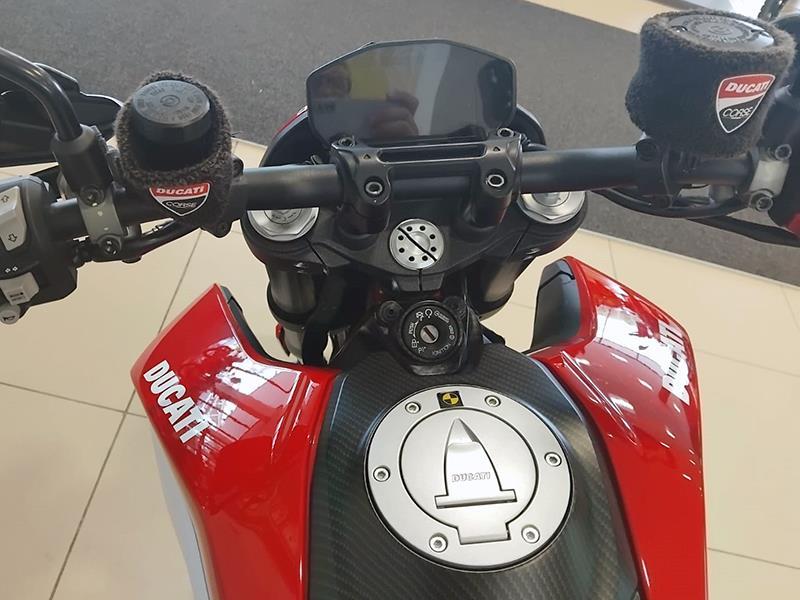 Ducati Hypermotard 950