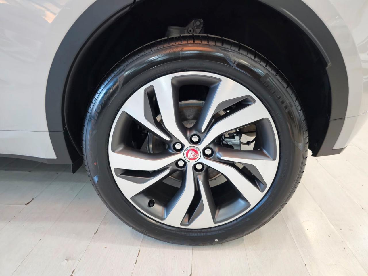 Jaguar E-Pace R-Dynamic SE Navi Camera Tetto C.20" RDynamic camera