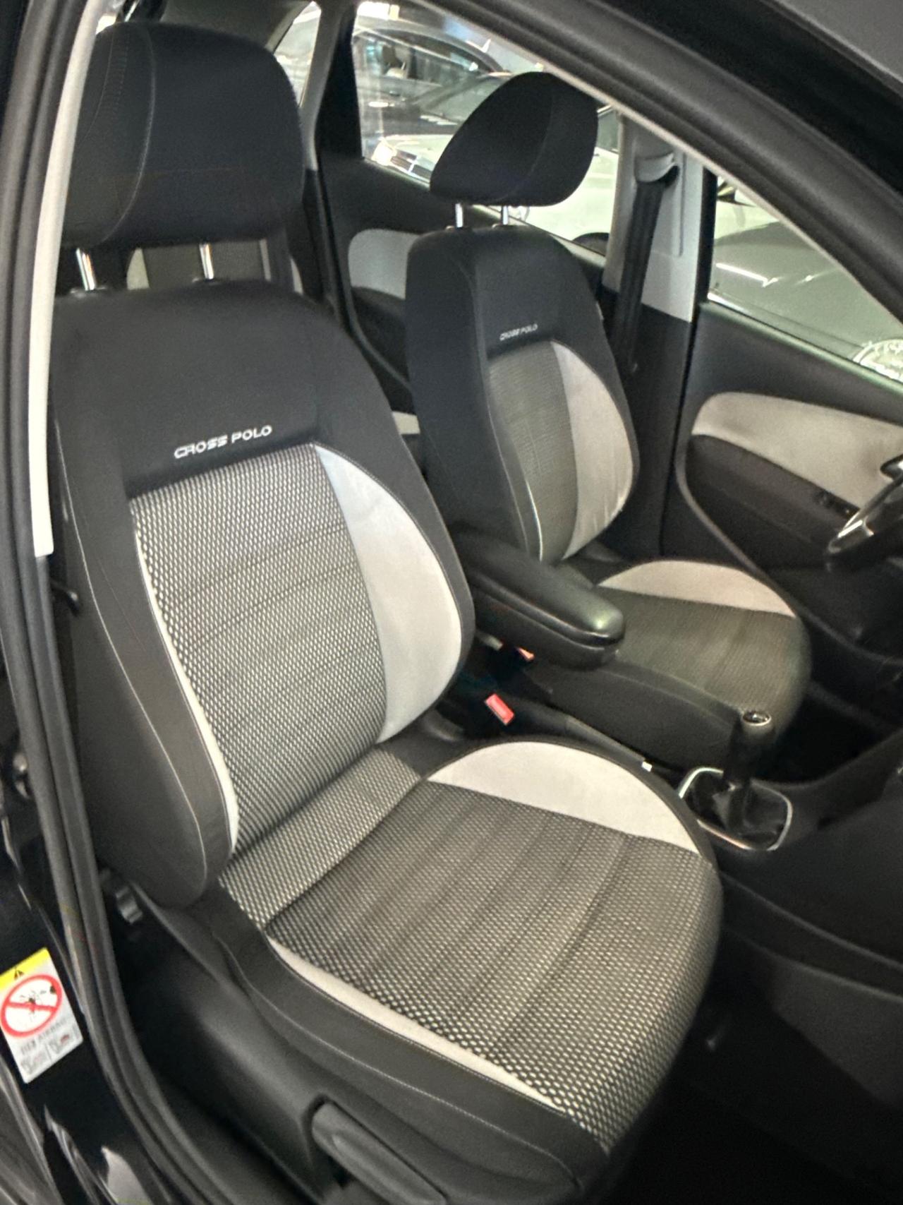 Volkswagen Polo Cross 1.6 TDI 90CV DPF