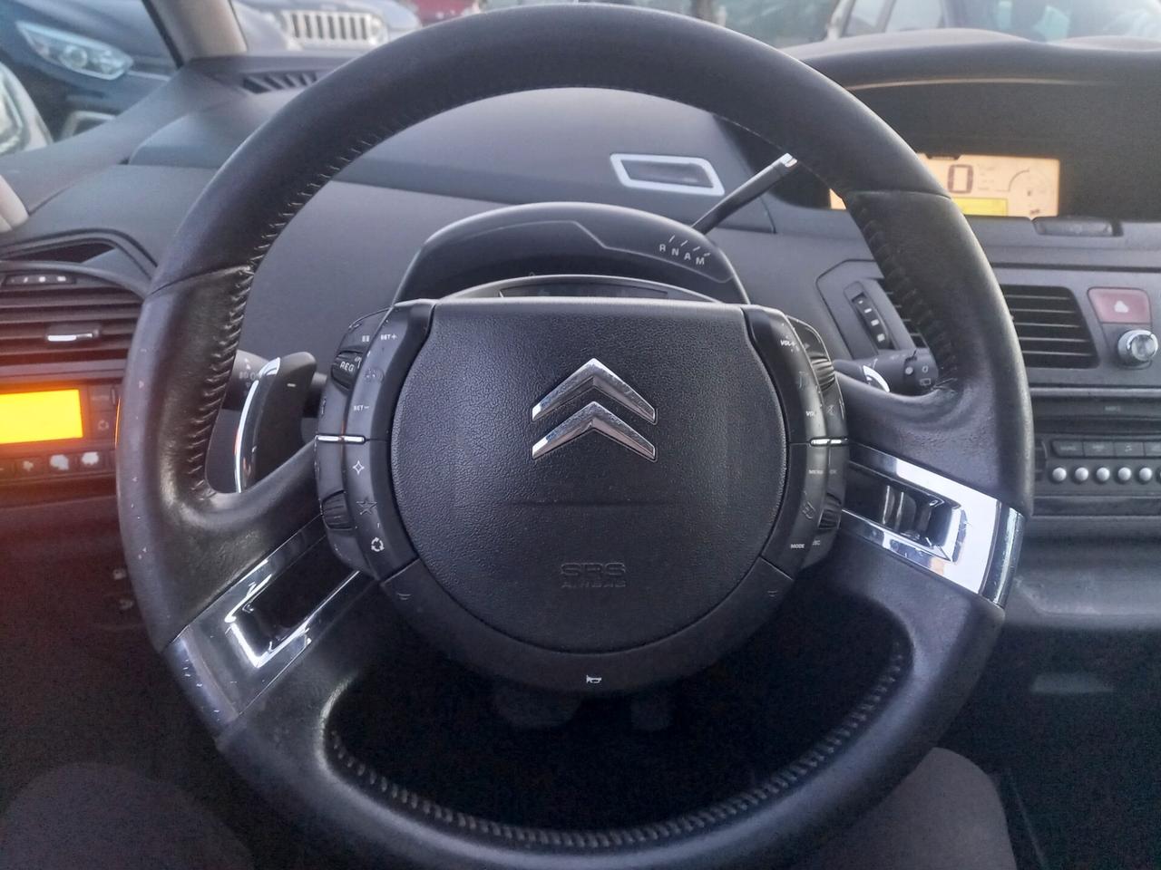 Citroen C4 Picasso 1.6HDi 110cv Automatico