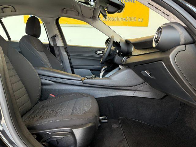 ALFA ROMEO Giulia 2.2 Turbodiesel 136 CV AT8 Business NEOPATENTATI