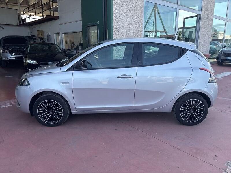Lancia Ypsilon Ypsilon 1.0 FireFly 5 porte S&S Hybrid Gold GPL