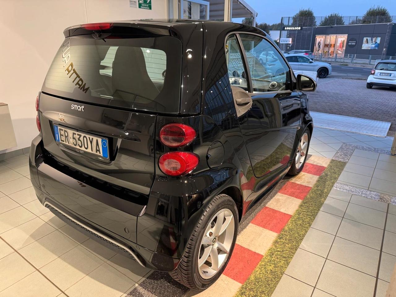Smart ForTwo 1000 52 kW MHD coupé passion