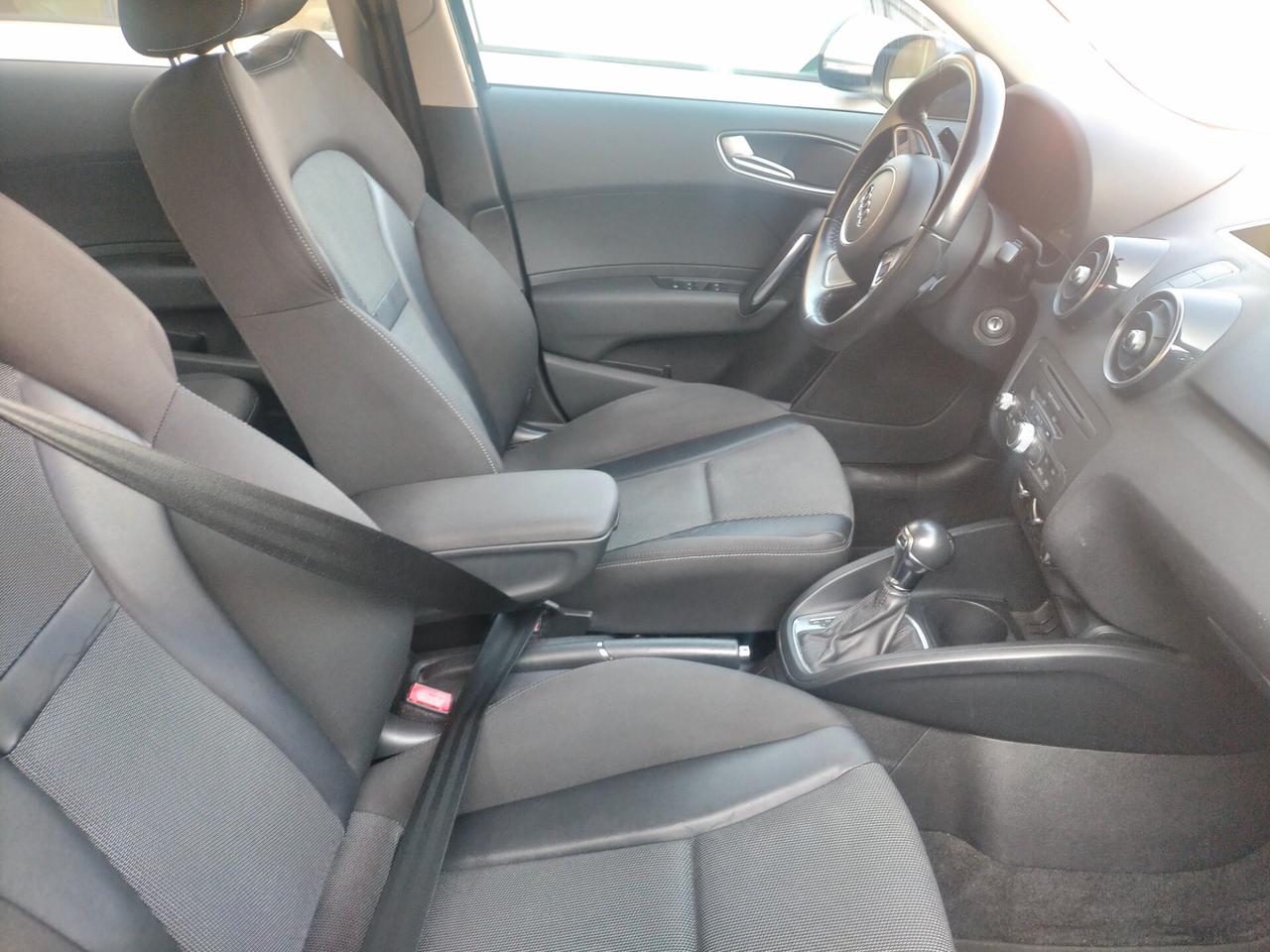 Audi A1 1.6 TDI Attraction