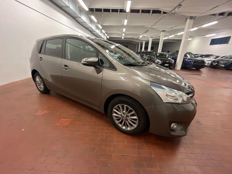 Toyota Verso 1.6 D-4D Style