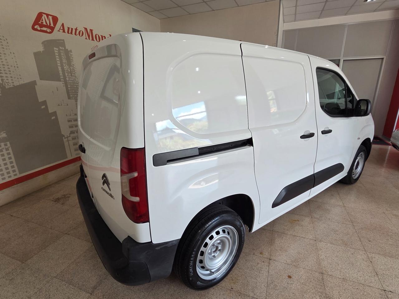 Citroen Berlingo BlueHDi 100 Van M Driver