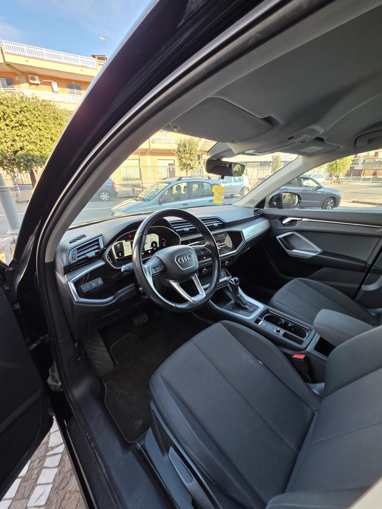 Audi Q3 35 TDI quattro S tronic line edition