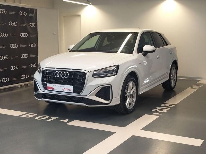 Audi Q2 Q2 35 2.0 tdi Identity Black s-tronic