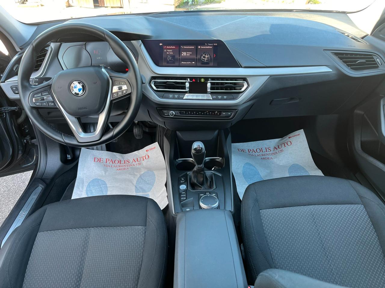 Bmw 118 118d 5p. Advantage LED