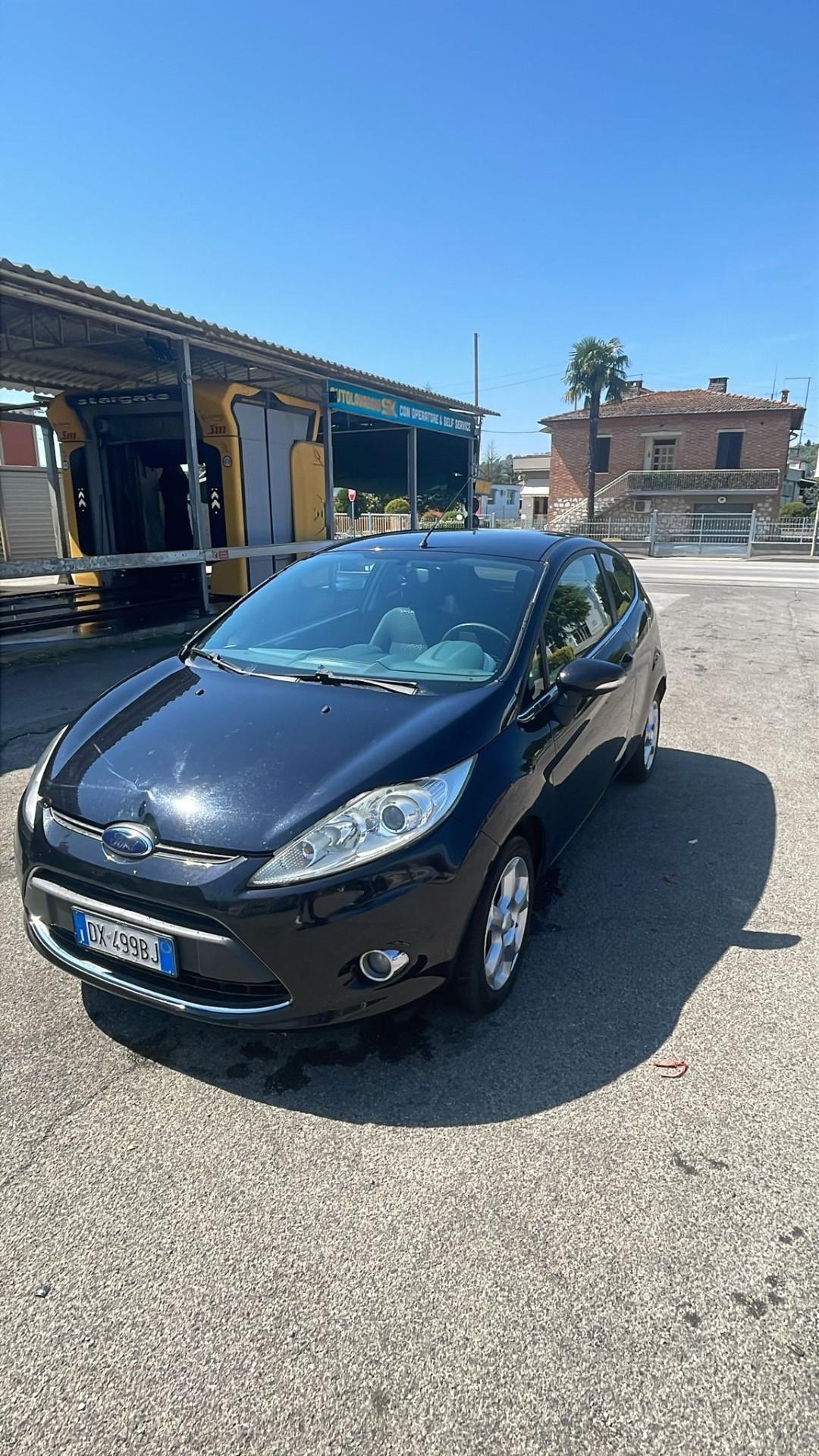Ford Fiesta Fiesta+ 1.4 TDCi 68CV 3 porte