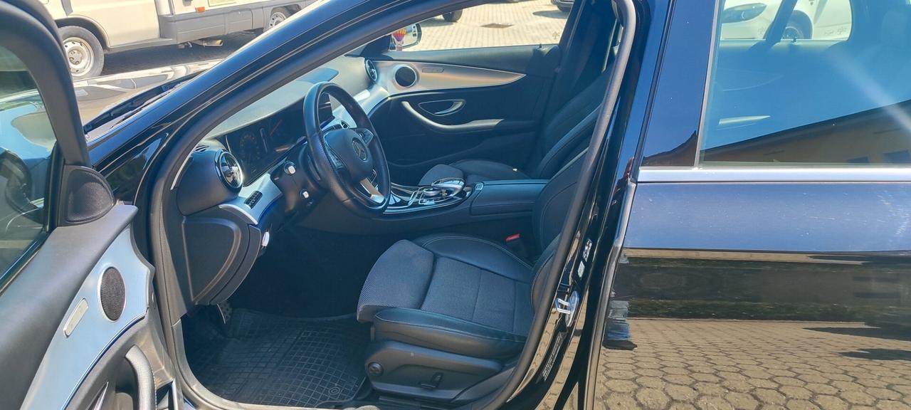 Mercedes-benz E 220 d S.W. 4Matic Auto Premium Plus All-Terrain