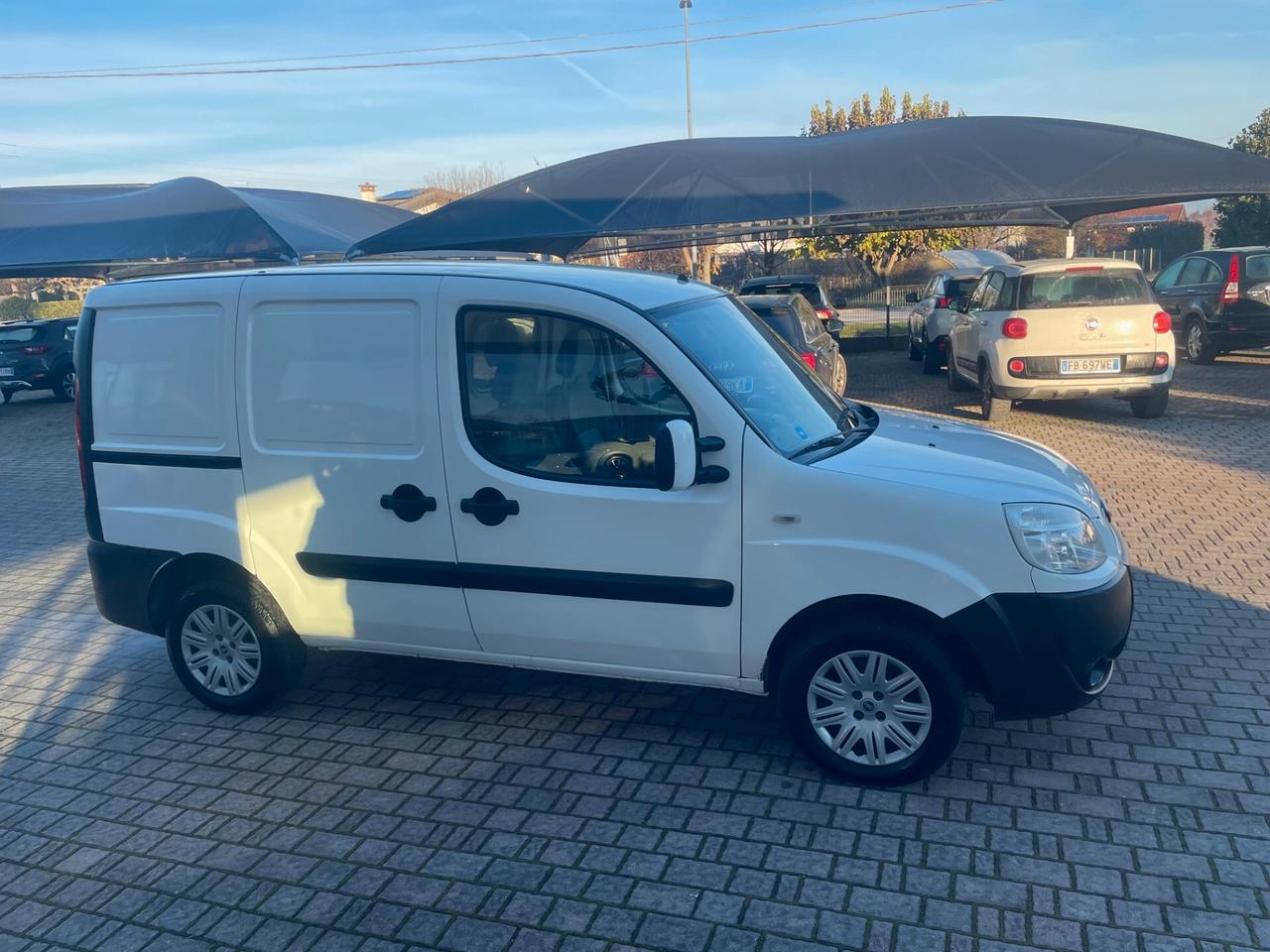 Fiat Doblo Doblò 1.6 16V Nat.Pow. PC-TN Cargo Lami.