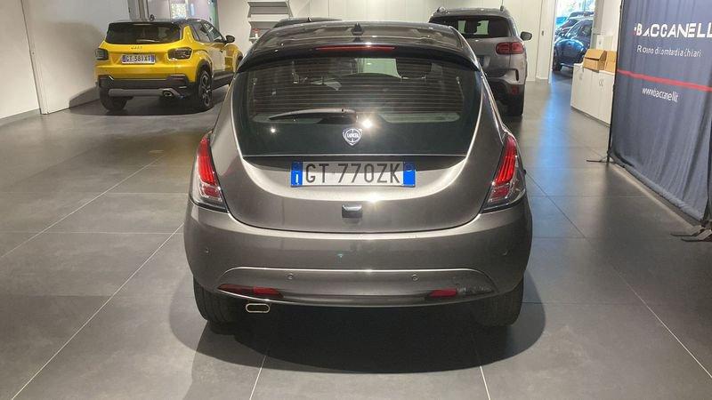 Lancia Ypsilon Ypsilon 1.0 FireFly 5 porte S&S Hybrid Platino