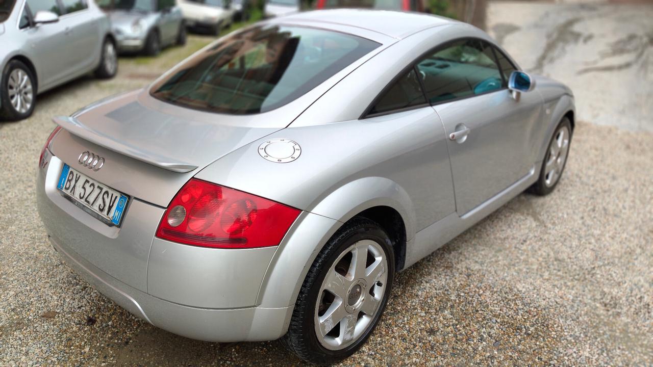 Audi TT 1.8 T 180 CV