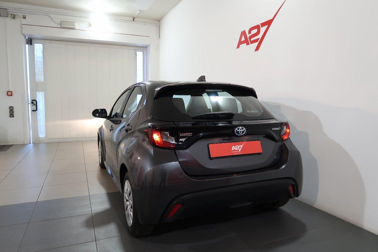 Toyota Yaris 1.5h Business # TELECAMERA # CAMBIO AUT #