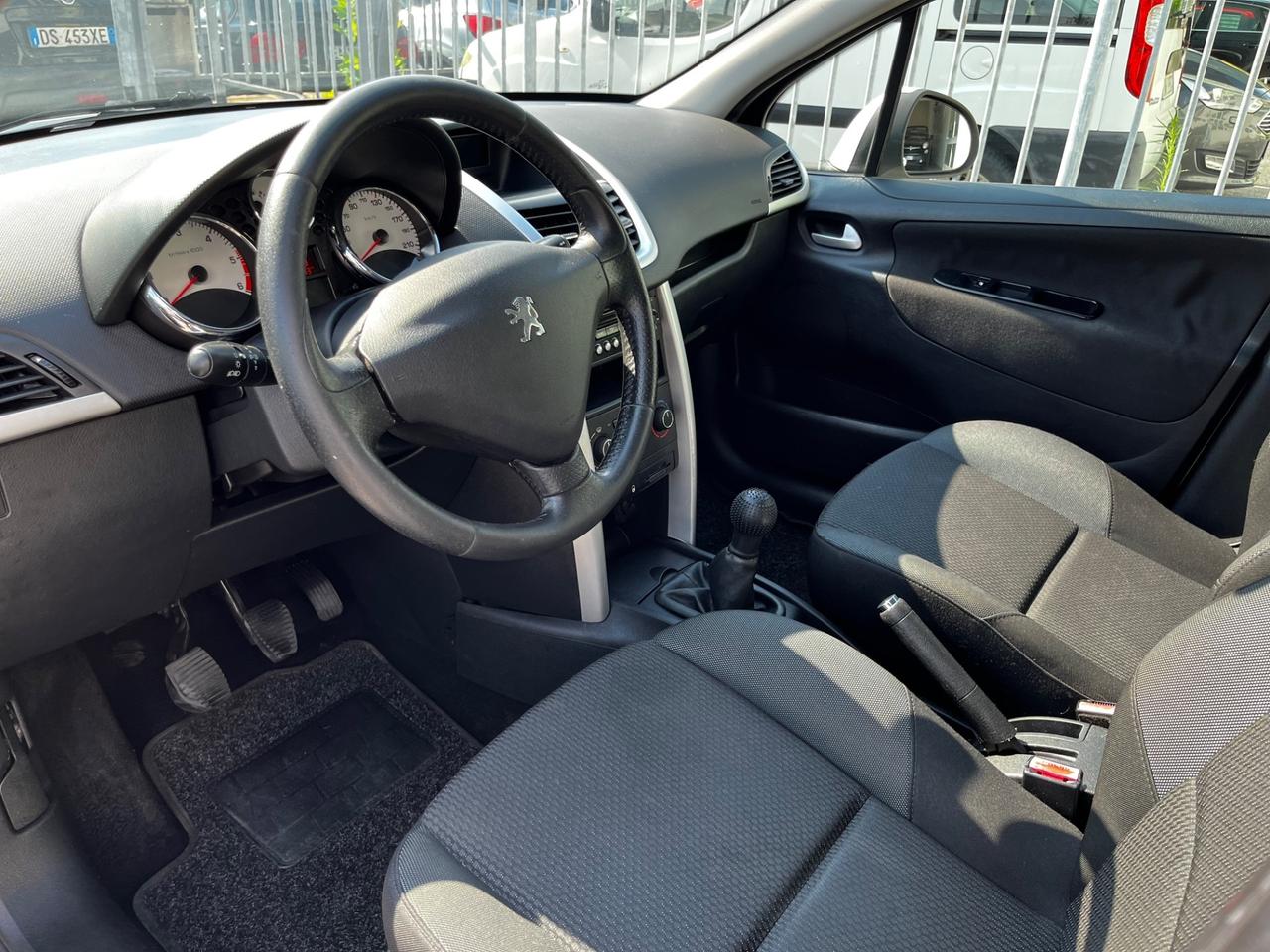 Peugeot 207 1.4 HDi 70CV 5p. Allure GANCIO - OK NEOPATENTI