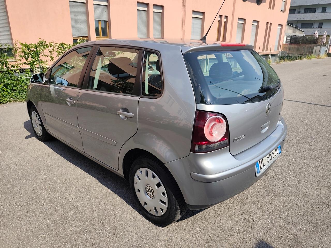 Volkswagen Polo 1.2 Benz 5 porte euro 4 neopatentati